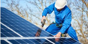 Installation Maintenance Panneaux Solaires Photovoltaïques à Crandelles